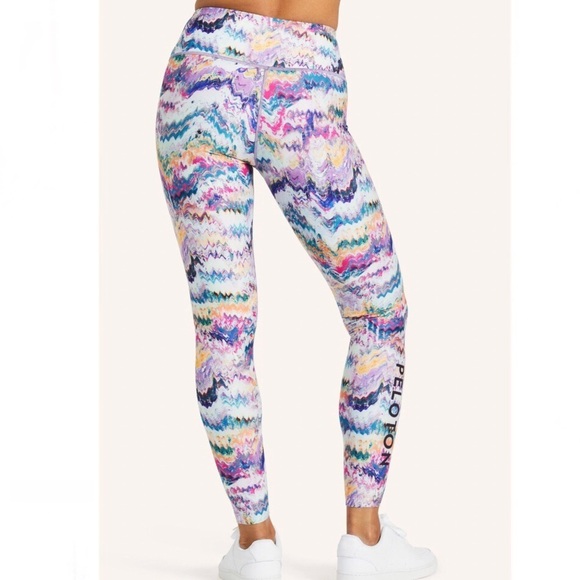 Peloton River Rock High-Waist Printed Leggings Size Medium NWT - Picture 3 of 10